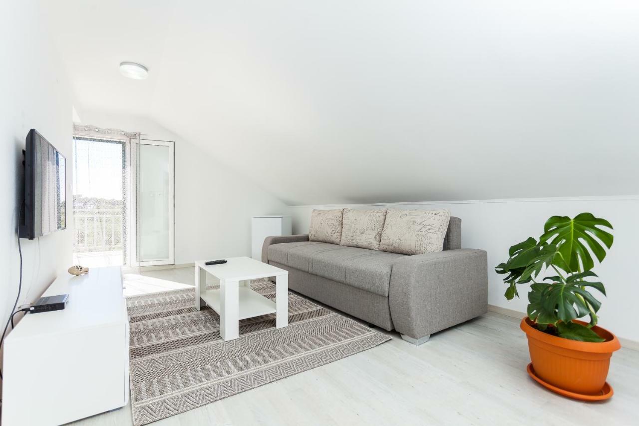 Villa Barbara - Olive Paradise, With Chlorine-Free Pool เวลาลูกา ภายนอก รูปภาพ